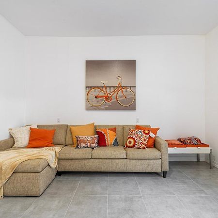 2 Br/ 1 Ba Home, Sleeps 10, 1 Min Walk To Rosarito Beach Buitenkant foto