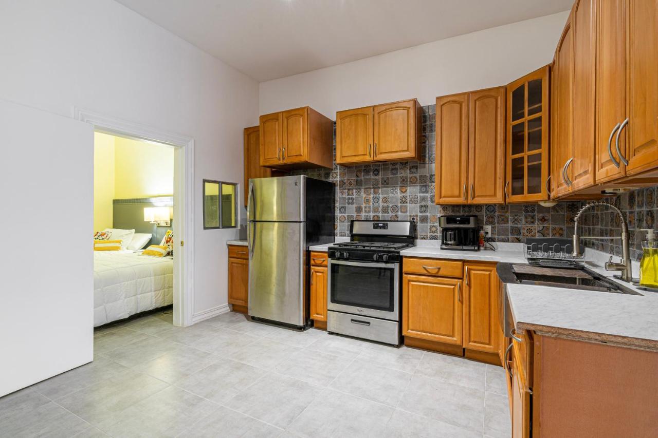 2 Br/ 1 Ba Home, Sleeps 10, 1 Min Walk To Rosarito Beach Buitenkant foto