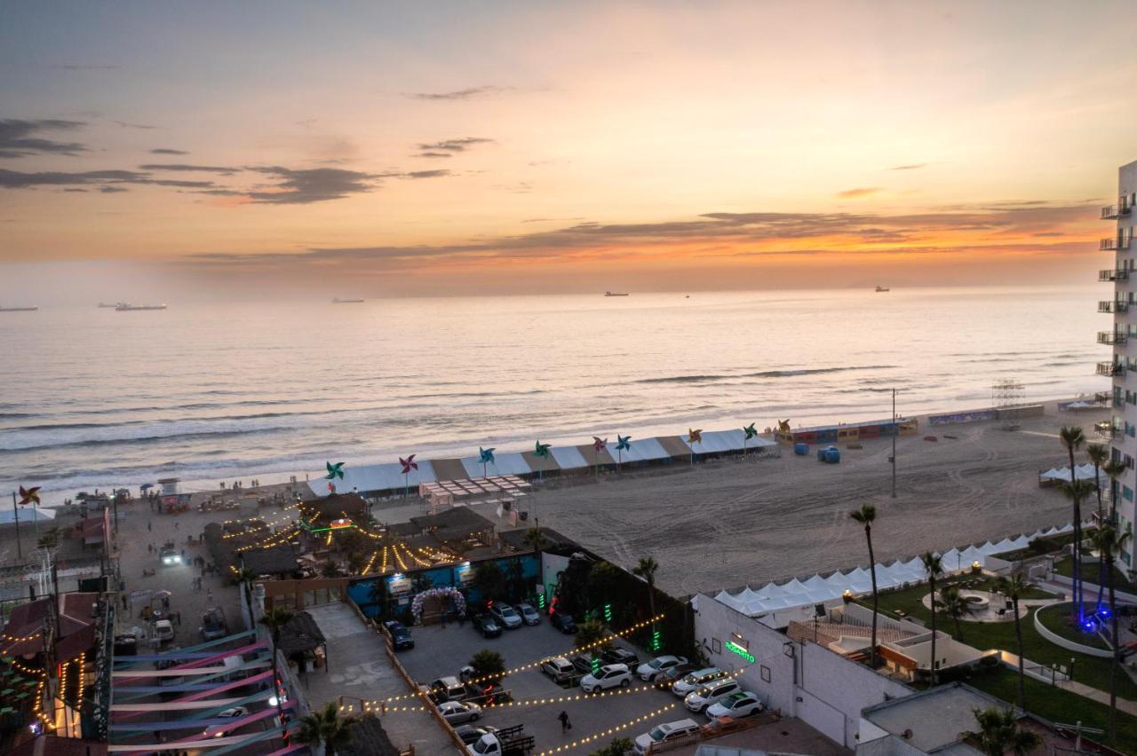 2 Br/ 1 Ba Home, Sleeps 10, 1 Min Walk To Rosarito Beach Buitenkant foto